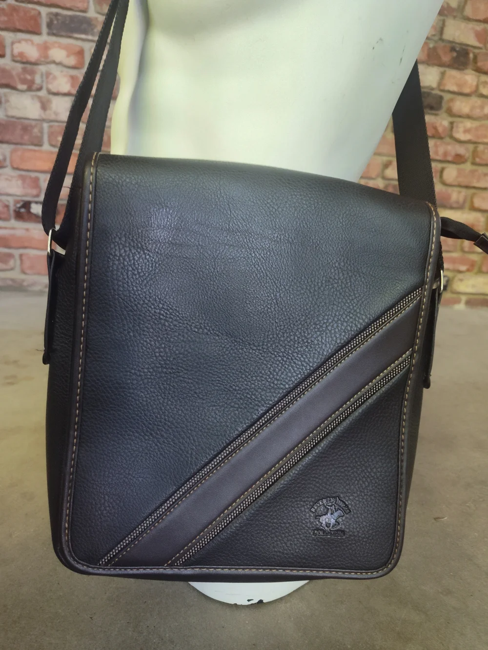 Men's Brown Polo Club Beverly Hills Leather Bag - Classic Messenger NEVER USED!